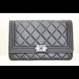 CHANEL le boy Wallet on Chain WOC